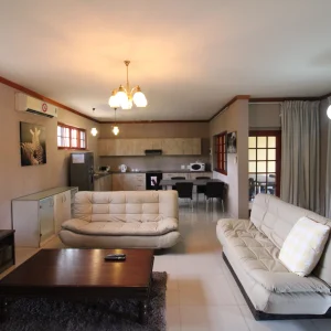 front chalet - lion lodge