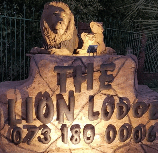 LION - LODGE